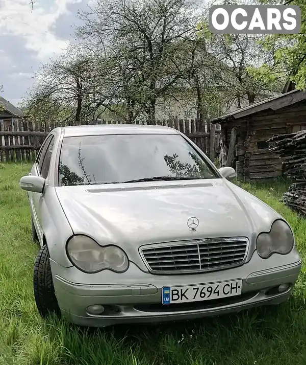 Седан Mercedes-Benz C-Class 2001 2.2 л. Автомат обл. Ровенская, Рокитное - Фото 1/6
