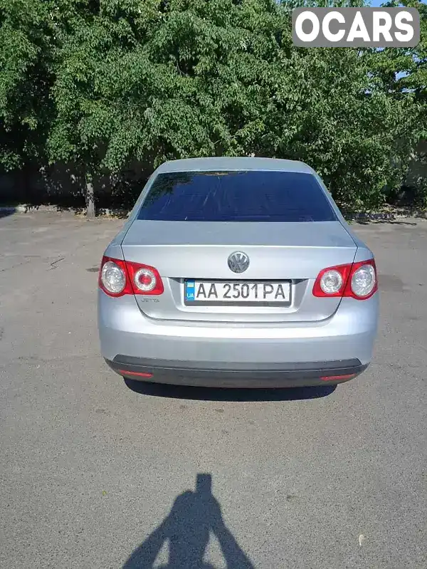 Седан Volkswagen Jetta 2006 1.6 л. Ручная / Механика обл. Киевская, Киев - Фото 1/5