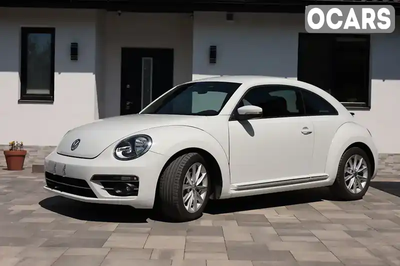 Хэтчбек Volkswagen Beetle 2017 1.98 л. Автомат обл. Киевская, location.city.hnidyn - Фото 1/14