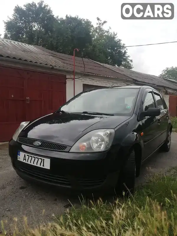 Хэтчбек Ford Fiesta 2002 1.4 л. Ручная / Механика обл. Черкасская, Ватутино - Фото 1/17