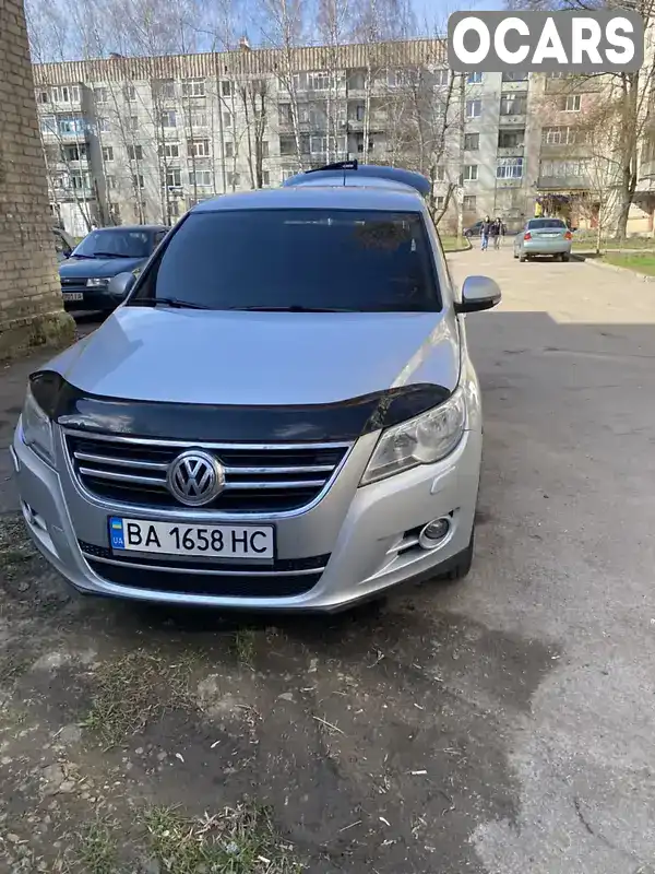 Внедорожник / Кроссовер Volkswagen Tiguan 2011 2 л. Автомат обл. Днепропетровская, Желтые Воды - Фото 1/12