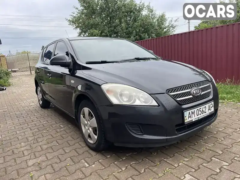 Хетчбек Kia Ceed 2008 1.4 л. Ручна / Механіка обл. Житомирська, Житомир - Фото 1/21