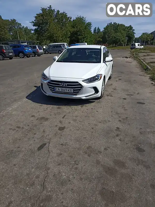 Седан Hyundai Elantra 2017 2 л. Автомат обл. Черкасская, Черкассы - Фото 1/7