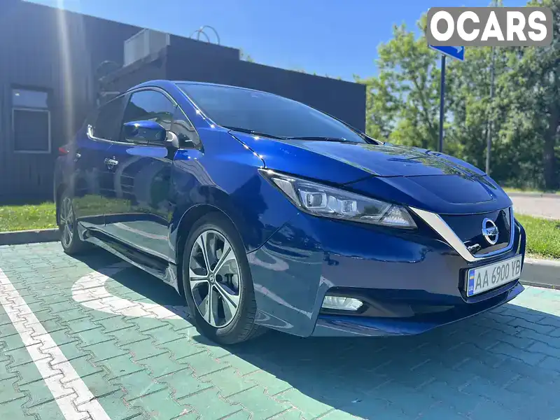 Хэтчбек Nissan Leaf 2020 null_content л. Автомат обл. Киевская, Киев - Фото 1/21