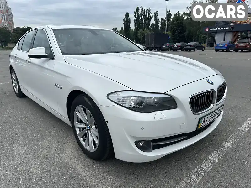 Седан BMW 5 Series 2010 2 л. Автомат обл. Київська, Київ - Фото 1/21