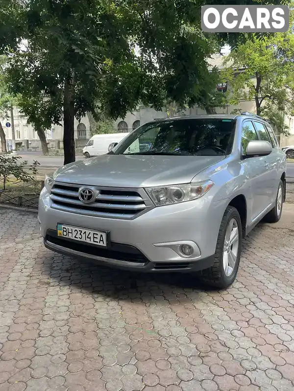 Внедорожник / Кроссовер Toyota Highlander 2011 3.5 л. Автомат обл. Одесская, Одесса - Фото 1/3