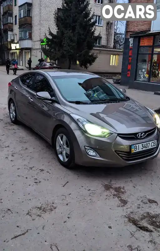 Седан Hyundai Elantra 2012 1.8 л. Ручная / Механика обл. Полтавская, Лубны - Фото 1/11