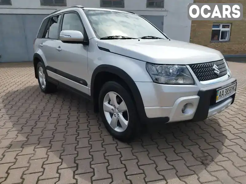 Внедорожник / Кроссовер Suzuki Grand Vitara 2010 2.4 л. Автомат обл. Киевская, Киев - Фото 1/20