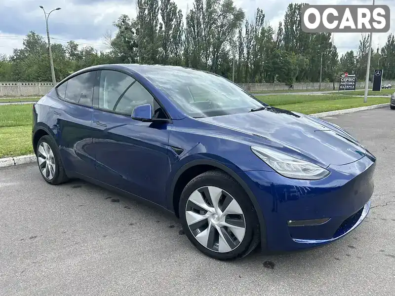 Внедорожник / Кроссовер Tesla Model Y 2021 null_content л. обл. Киевская, Киев - Фото 1/12