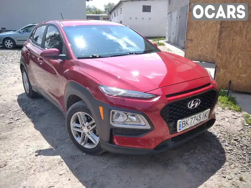 Внедорожник / Кроссовер Hyundai Kona 2019 2 л. Автомат обл. Ровенская, Дубно - Фото 1/8