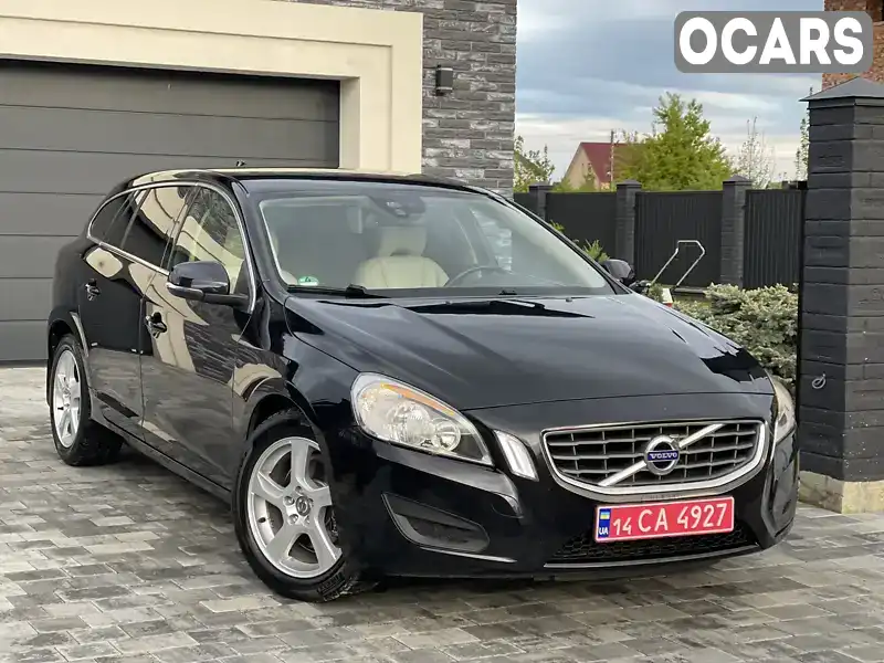 Универсал Volvo V60 2012 2 л. Автомат обл. Львовская, Стрый - Фото 1/21