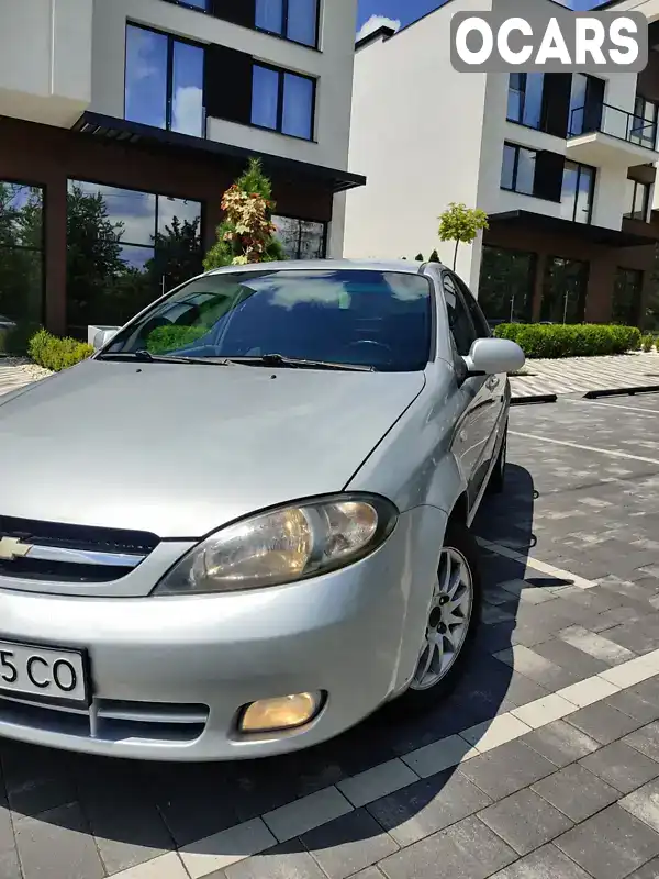 Хэтчбек Chevrolet Lacetti 2006 1.8 л. Автомат обл. Закарпатская, Ужгород - Фото 1/21