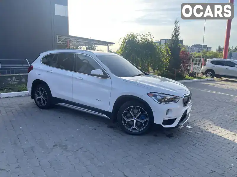 Внедорожник / Кроссовер BMW X1 2016 2 л. Автомат обл. Львовская, Львов - Фото 1/3