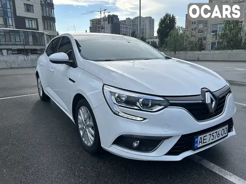 Хэтчбек Renault Megane 2019 1.46 л. Ручная / Механика обл. Киевская, Киев - Фото 1/21