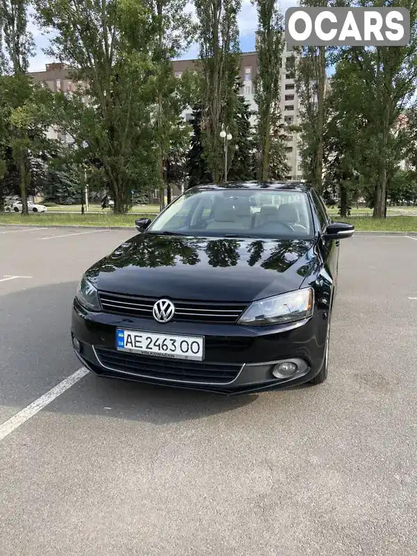 Седан Volkswagen Jetta 2010 2.5 л. Автомат обл. Дніпропетровська, Кривий Ріг - Фото 1/21