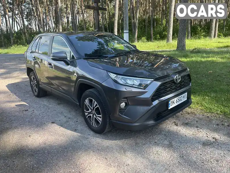 Внедорожник / Кроссовер Toyota RAV4 2019 1.99 л. Автомат обл. Житомирская, Житомир - Фото 1/21