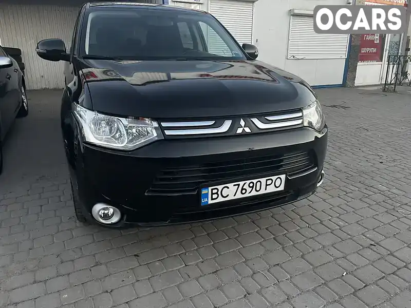 Внедорожник / Кроссовер Mitsubishi Outlander 2013 2.36 л. Вариатор обл. Львовская, Львов - Фото 1/11