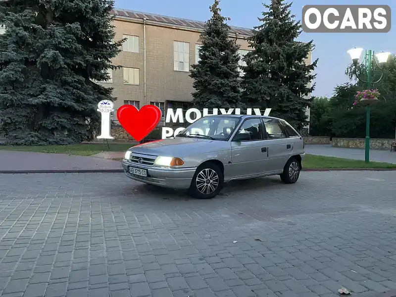 Хетчбек Opel Astra 1992 1.4 л. Ручна / Механіка обл. Вінницька, Могилів-Подільський - Фото 1/21