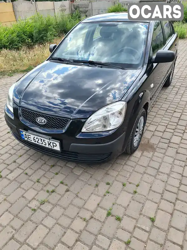 Седан Kia Rio 2009 1.4 л. Ручная / Механика обл. Днепропетровская, Кривой Рог - Фото 1/21