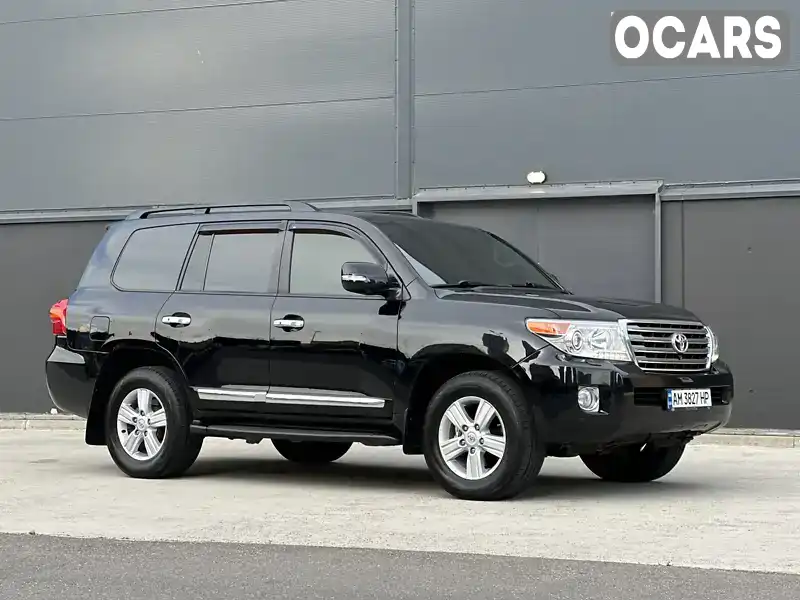 Позашляховик / Кросовер Toyota Land Cruiser 2012 4.6 л. Автомат обл. Київська, Київ - Фото 1/21