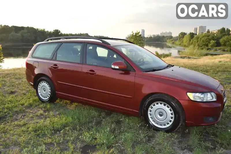 Универсал Volvo V50 2010 1.6 л. Ручная / Механика обл. Киевская, Киев - Фото 1/21