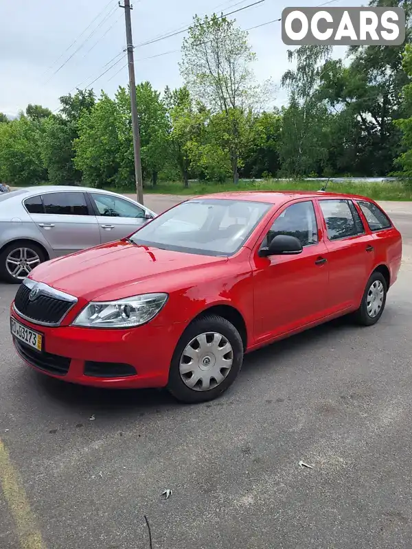 Універсал Skoda Octavia 2012 1.6 л. Ручна / Механіка обл. Чернігівська, Чернігів - Фото 1/7