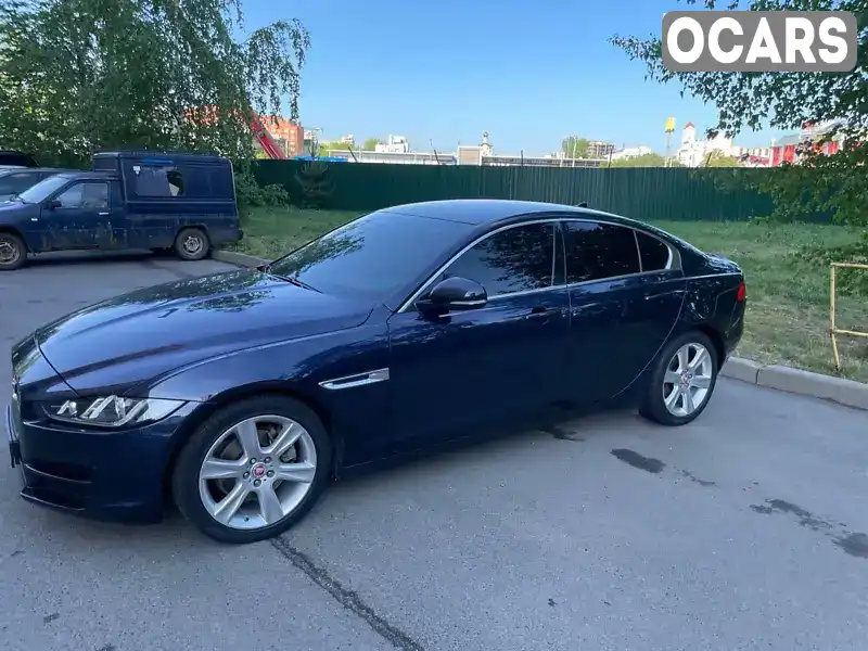 Седан Jaguar XE 2016 2 л. Автомат обл. Харьковская, Харьков - Фото 1/9