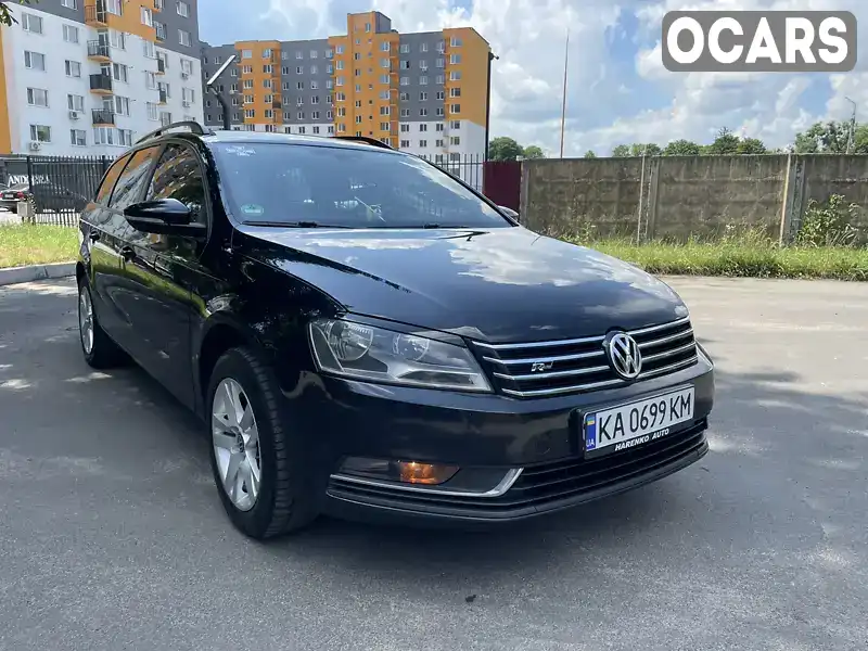 Универсал Volkswagen Passat 2013 2 л. Ручная / Механика обл. Черкасская, Черкассы - Фото 1/21