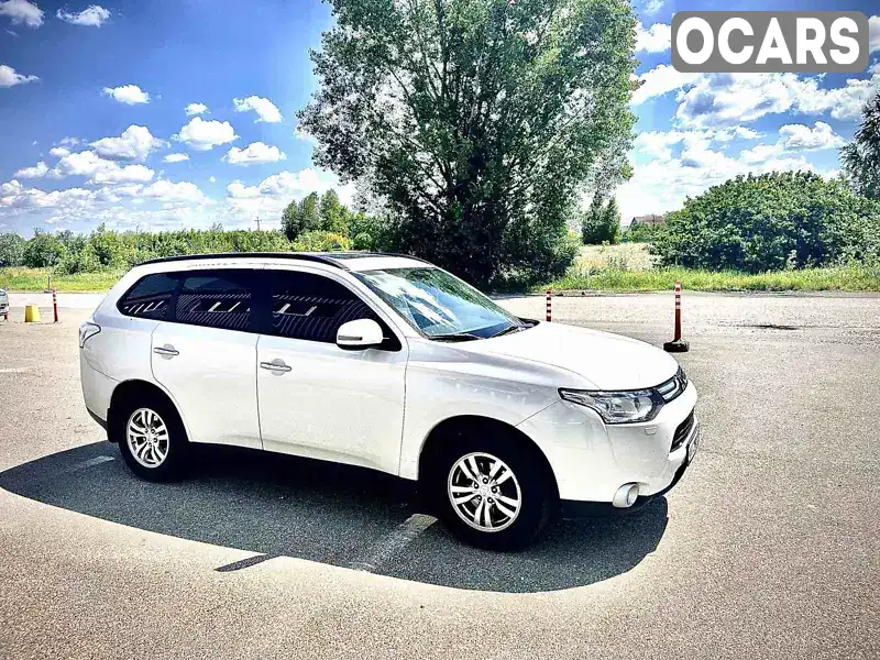 Внедорожник / Кроссовер Mitsubishi Outlander 2013 2.36 л. Вариатор обл. Киевская, location.city.kopyliv - Фото 1/20