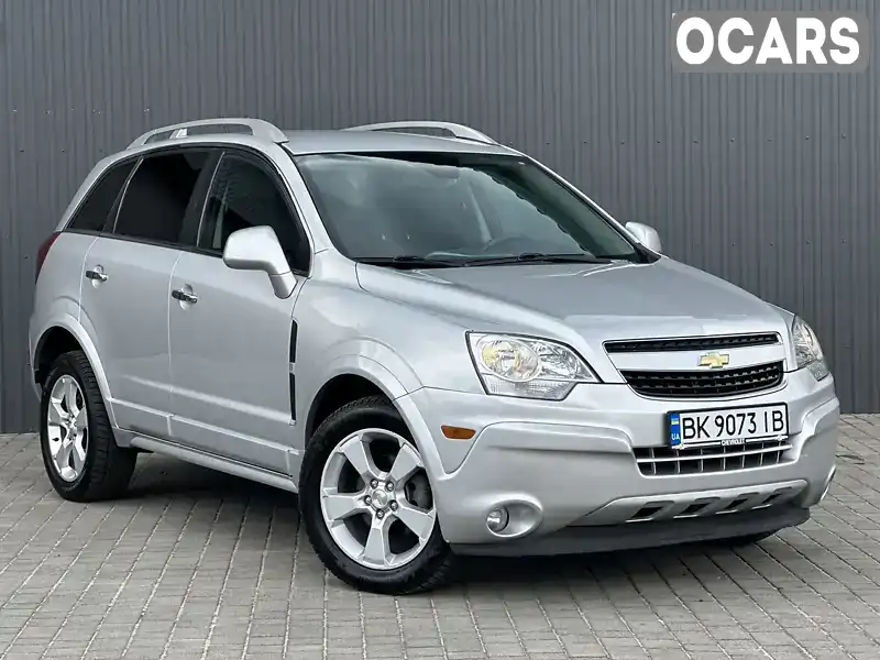 Внедорожник / Кроссовер Chevrolet Captiva 2013 2.4 л. Автомат обл. Ровенская, Сарны - Фото 1/21