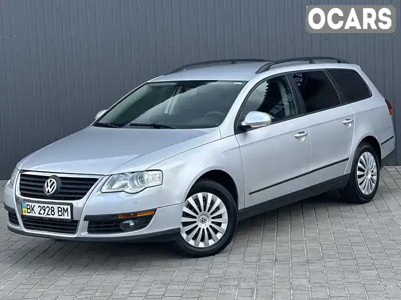 Універсал Volkswagen Passat 2008 2 л. Автомат обл. Рівненська, Сарни - Фото 1/21