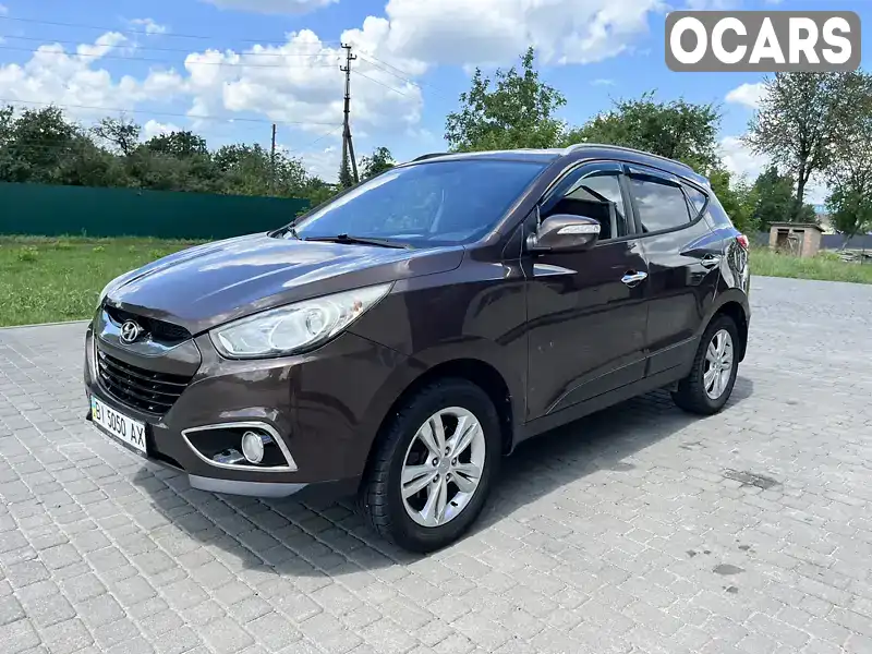 Внедорожник / Кроссовер Hyundai ix35 2010 2 л. Автомат обл. Полтавская, Гадяч - Фото 1/16