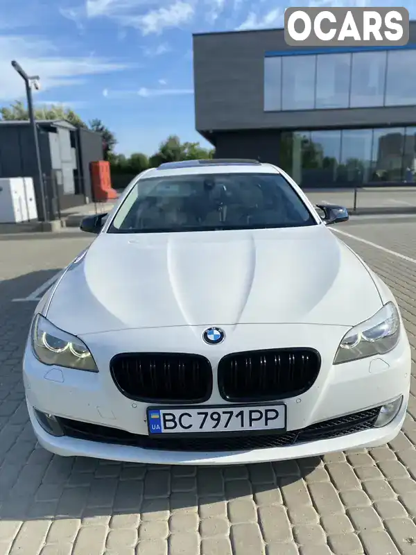 Седан BMW 5 Series 2011 2 л. Автомат обл. Львівська, Львів - Фото 1/21