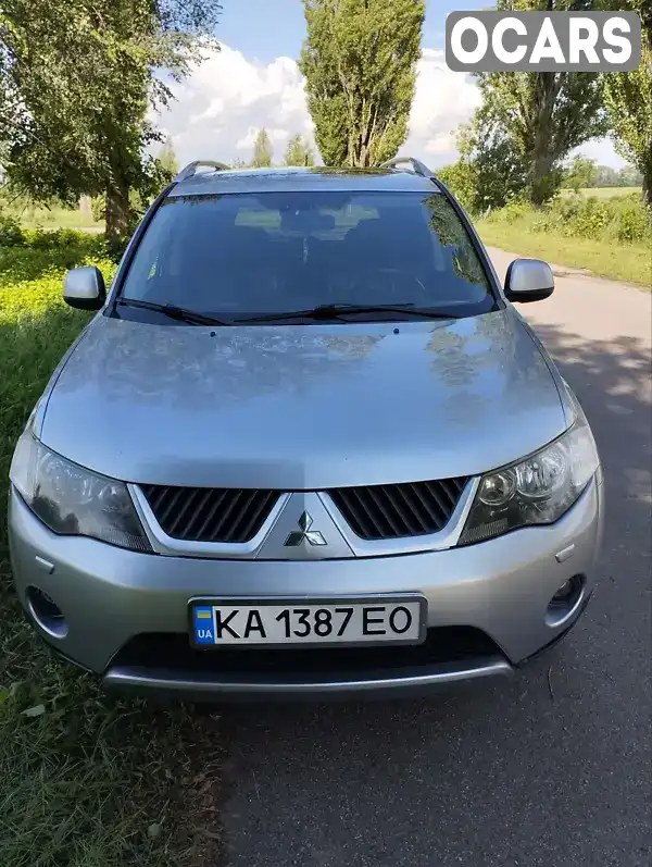 Внедорожник / Кроссовер Mitsubishi Outlander XL 2008 3 л. Автомат обл. Киевская, location.city.hrebinky - Фото 1/21