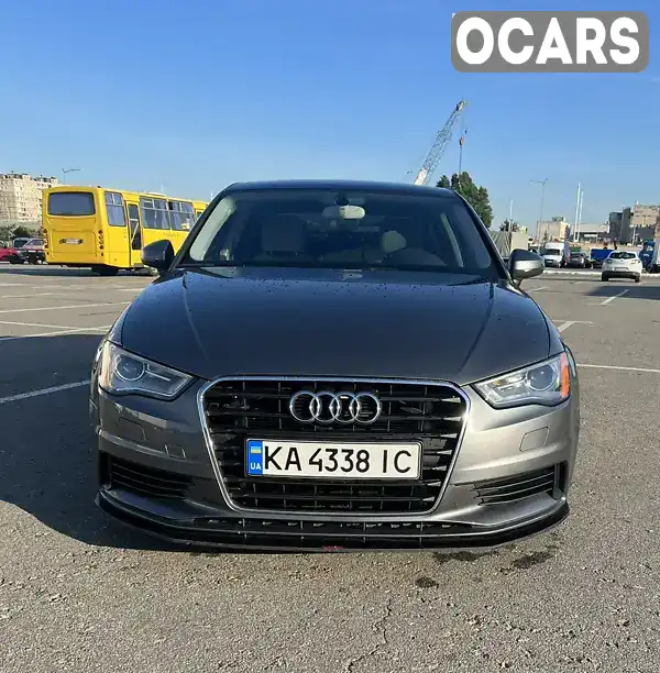 Хетчбек Audi A3 Sportback 2015 2 л. Автомат обл. Київська, Київ - Фото 1/21