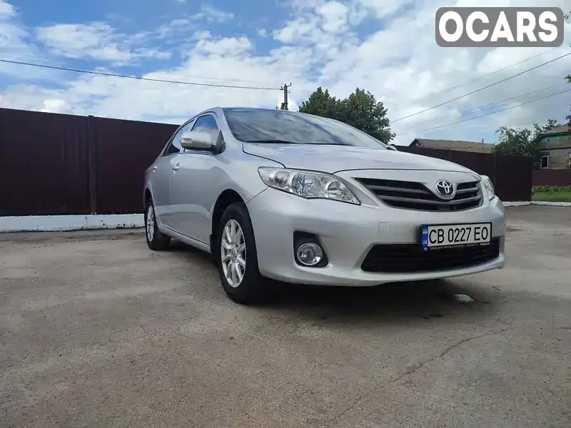 Седан Toyota Corolla 2012 1.3 л. Ручна / Механіка обл. Чернігівська, Чернігів - Фото 1/12