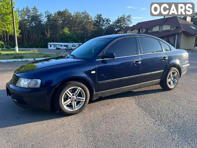 Седан Volkswagen Passat 2000 1.8 л. Ручная / Механика обл. Волынская, Маневичи - Фото 1/9