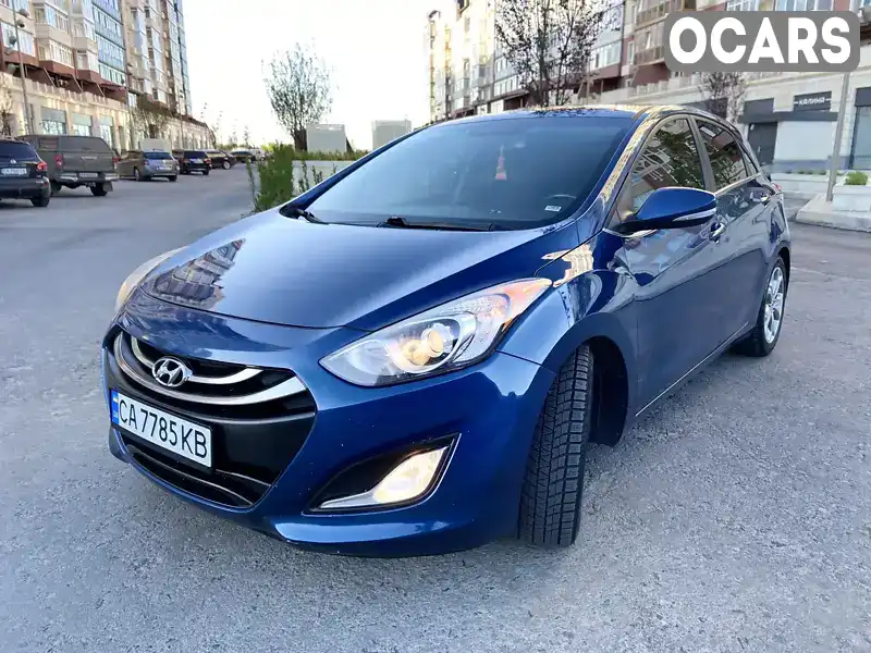 Хэтчбек Hyundai Elantra 2014 2 л. Автомат обл. Черкасская, Умань - Фото 1/21