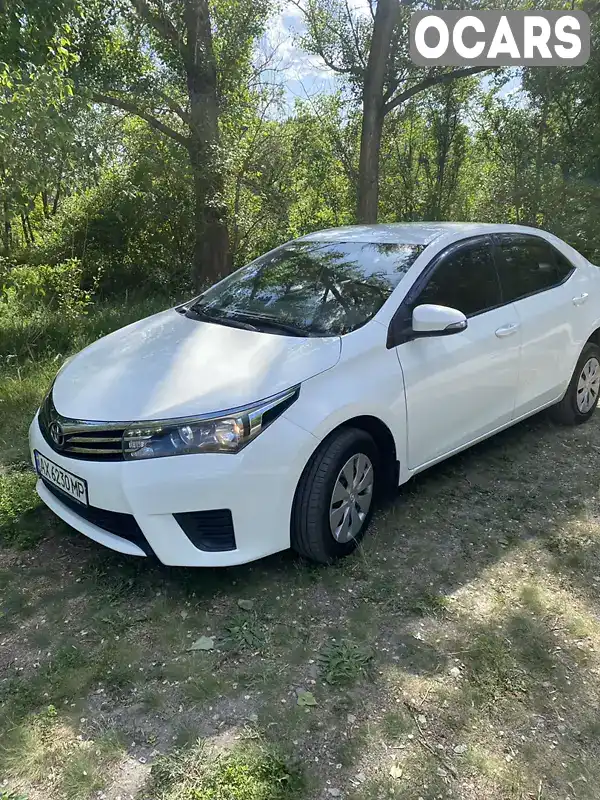 Седан Toyota Corolla 2014 1.6 л. Ручна / Механіка обл. Харківська, Красноград - Фото 1/15