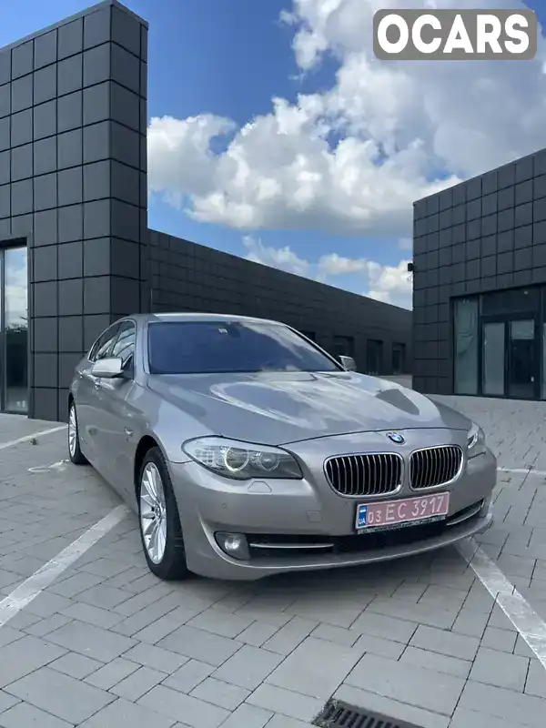 Седан BMW 5 Series 2012 3 л. Автомат обл. Закарпатская, Тячев - Фото 1/21