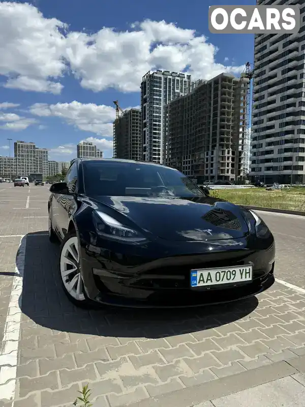 Седан Tesla Model 3 2021 null_content л. обл. Киевская, Киев - Фото 1/21