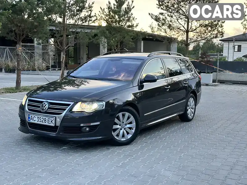 Универсал Volkswagen Passat 2010 2 л. Робот обл. Волынская, Луцк - Фото 1/21