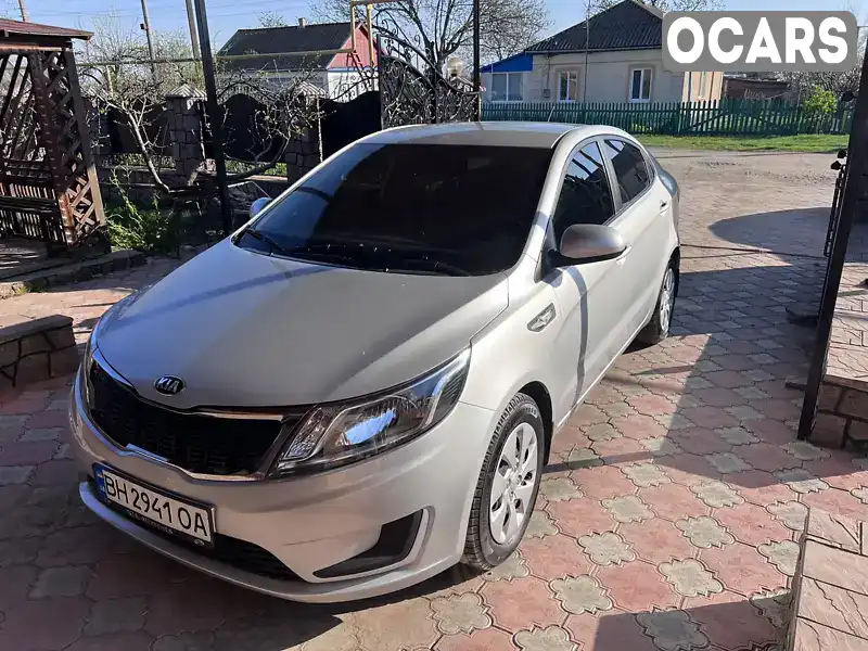 Седан Kia Rio 2013 1.4 л. Ручная / Механика обл. Николаевская, Врадиевка - Фото 1/13