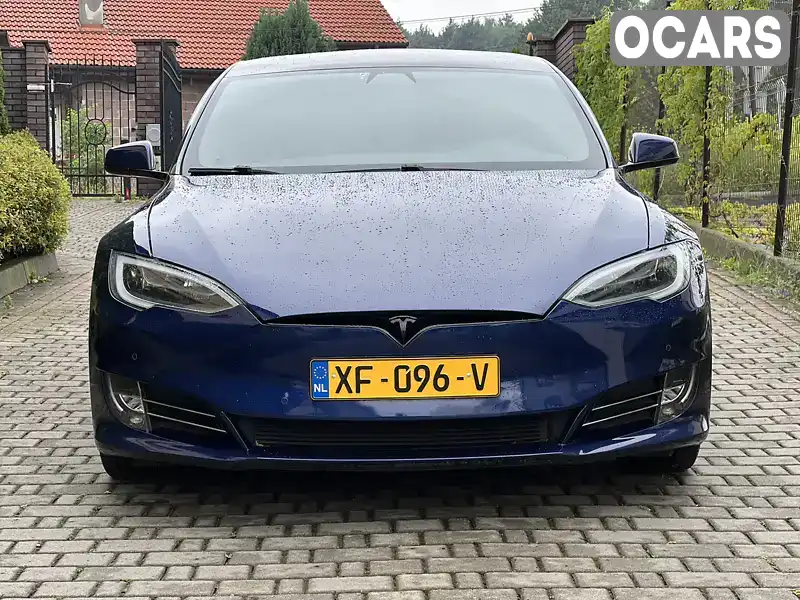 Лифтбек Tesla Model S 2018 null_content л. Автомат обл. Киевская, Киев - Фото 1/21