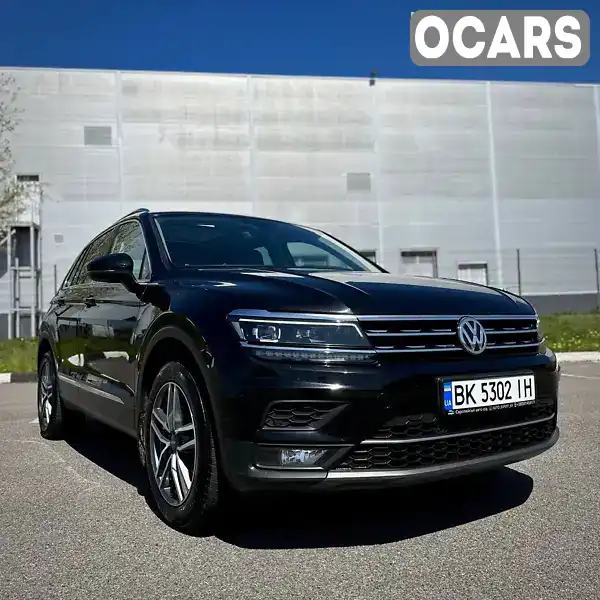 Внедорожник / Кроссовер Volkswagen Tiguan 2017 2 л. Автомат обл. Киевская, Киев - Фото 1/21