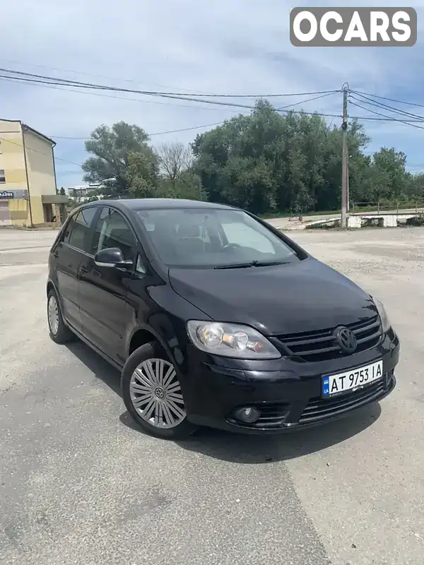 Хэтчбек Volkswagen Golf Plus 2006 1.6 л. Ручная / Механика обл. Ивано-Франковская, Ивано-Франковск - Фото 1/16