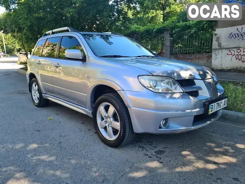 Позашляховик / Кросовер Mitsubishi Outlander 2008 2 л. Ручна / Механіка обл. Харківська, Харків - Фото 1/10