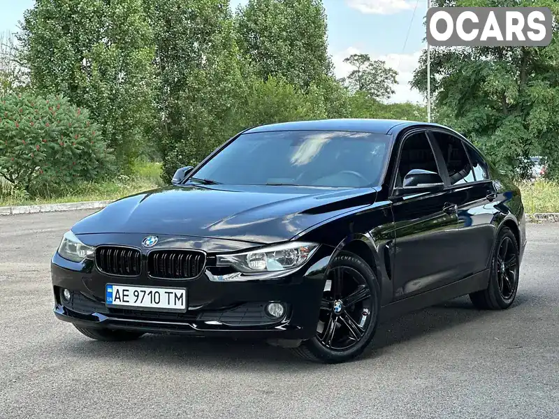 Седан BMW 3 Series 2013 2 л. Автомат обл. Днепропетровская, Днепр (Днепропетровск) - Фото 1/21