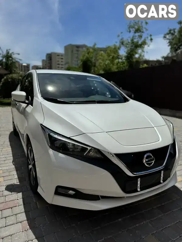 Хэтчбек Nissan Leaf 2021 null_content л. обл. Хмельницкая, Каменец-Подольский - Фото 1/21