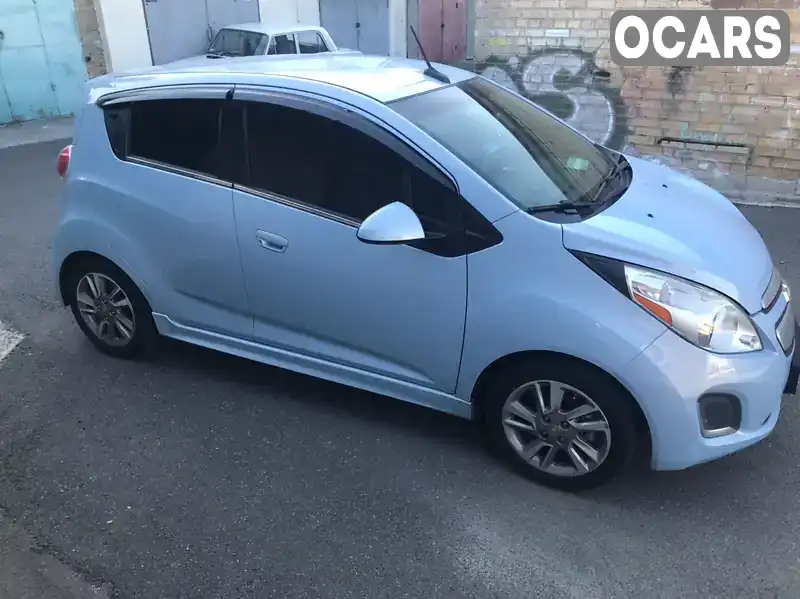 Хэтчбек Chevrolet Spark 2013 null_content л. Автомат обл. Киевская, Киев - Фото 1/19